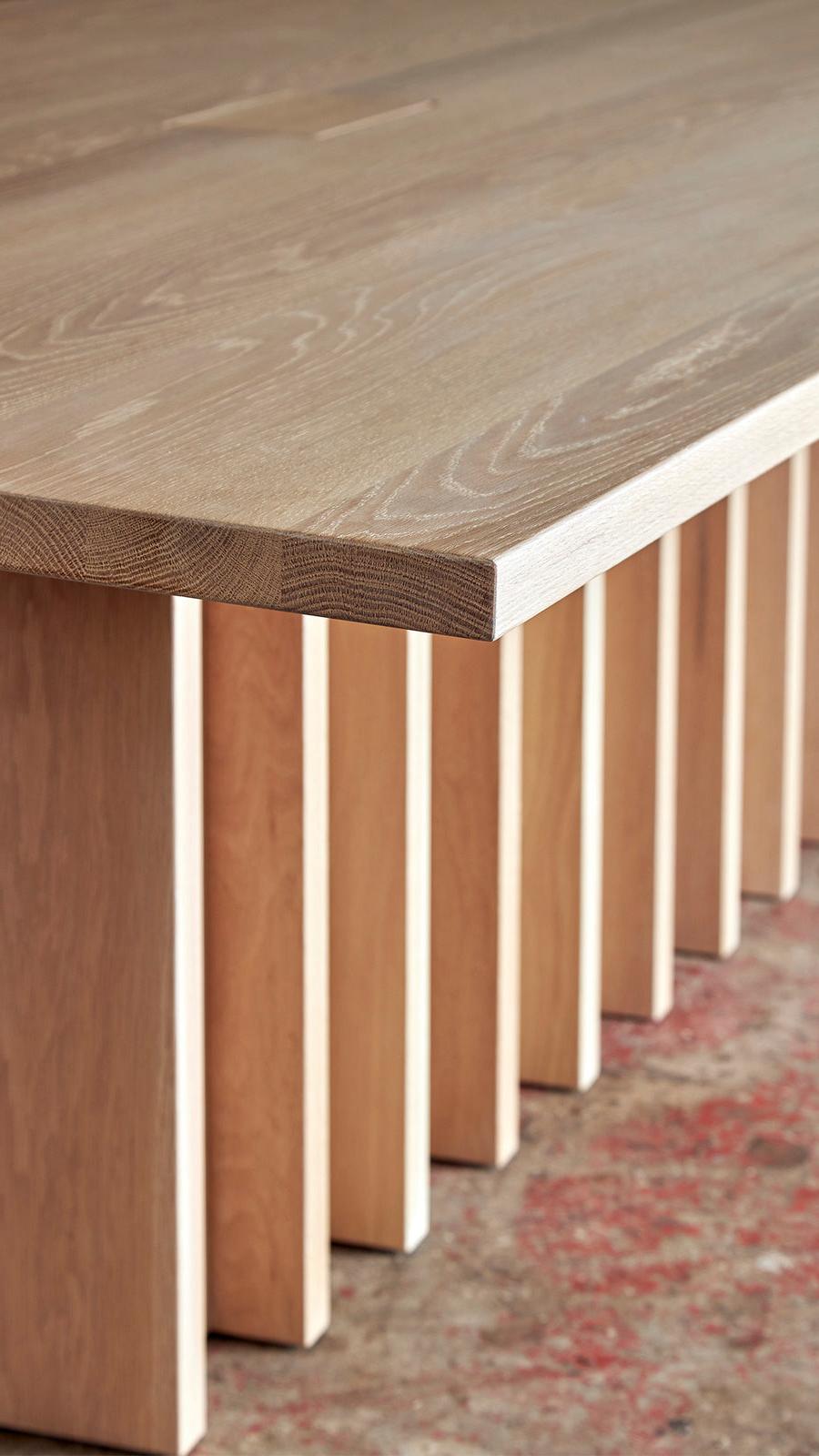 木制会议室桌子-细节